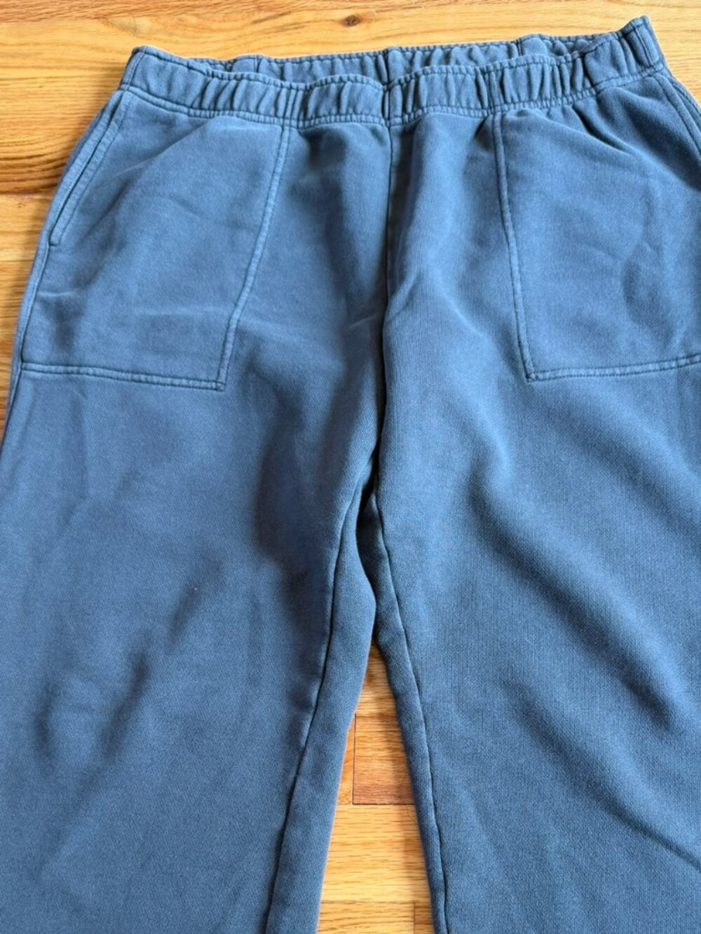 womens sweatpants straight leg, cut cuff size M Joggers AERIE